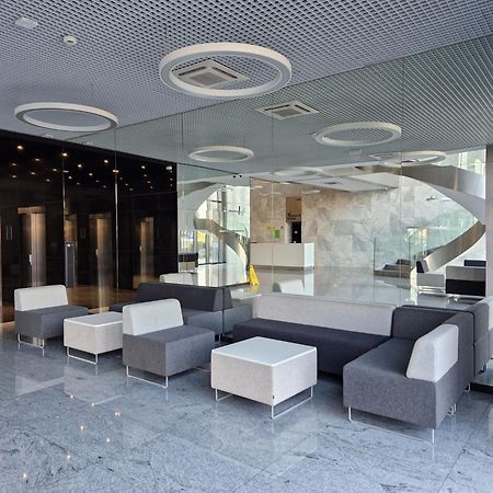 Apartamenty Wola Tower Na Prymasa - Z Widokiem Na City Warschau Exterior foto