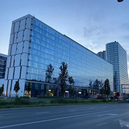 Apartamenty Wola Tower Na Prymasa - Z Widokiem Na City Warschau Exterior foto